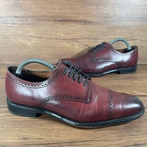 Allen Edmonds Burgundy Oxfords